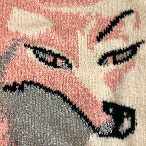 Wildfox Sable Fox knit cropped oversize sweater Size Medium soft and cozy visco - Picture 4 of 12